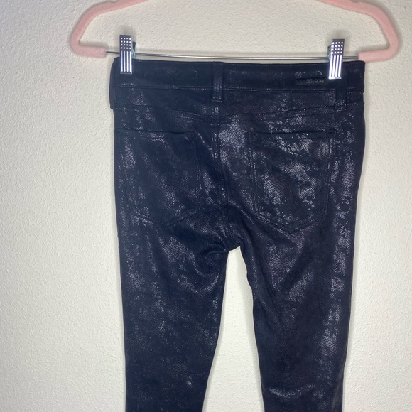 Level 99 black reptile print slight shine pant - Picture 6 of 10